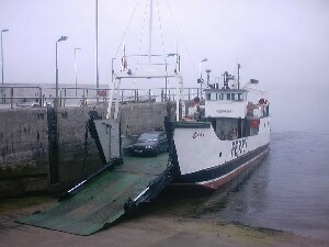 Árainn Mhóir - Arranmore is served by roll on roll off ferries from Burtonport 
