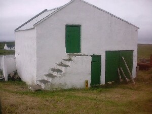 Árainn Mhóir - traditional farm building