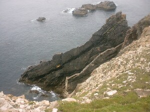 rainn Mhir - stairs to the sea near the lighthouse and the derelict coastguard station